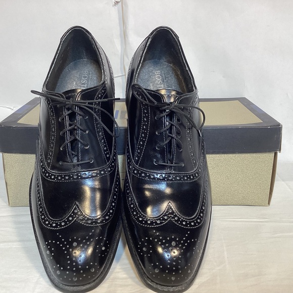 Bostonian Other - Vintage Bostonian Black Leather Wingtip Men’s Size 8.5 Made In USA